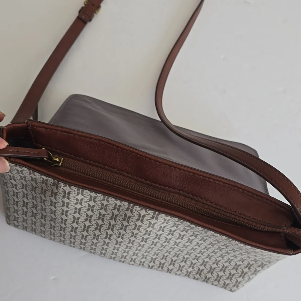 Fossil Gabriella Flap Crossbody Bag Brown Adjustable Strap